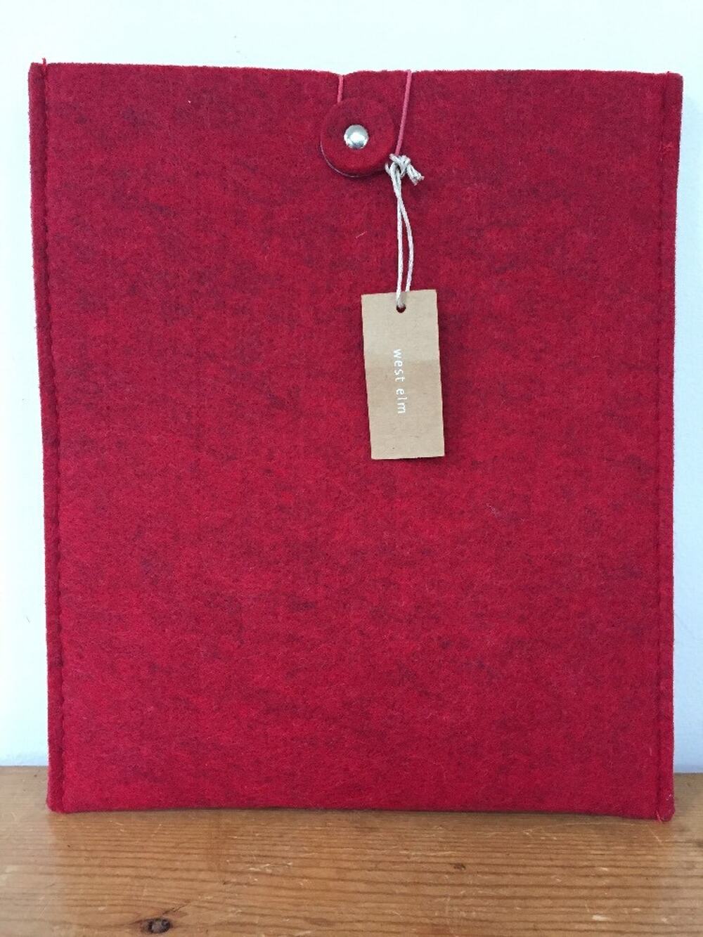New NWT West Elm Red Felt Tablet Carrying Case iPad Holder Sleeve Folio Pouch